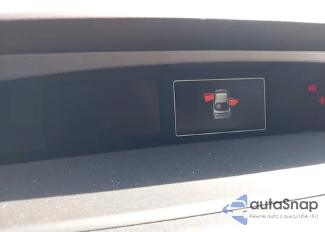 2018 Toyota Prius Two из США, поврежденный, VIN JTDKBRFU6J3072810